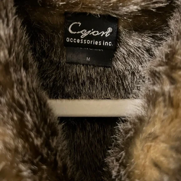 Cejon women’s faux fur and suede crop jacket size medium excellent condition - Picture 4 of 14